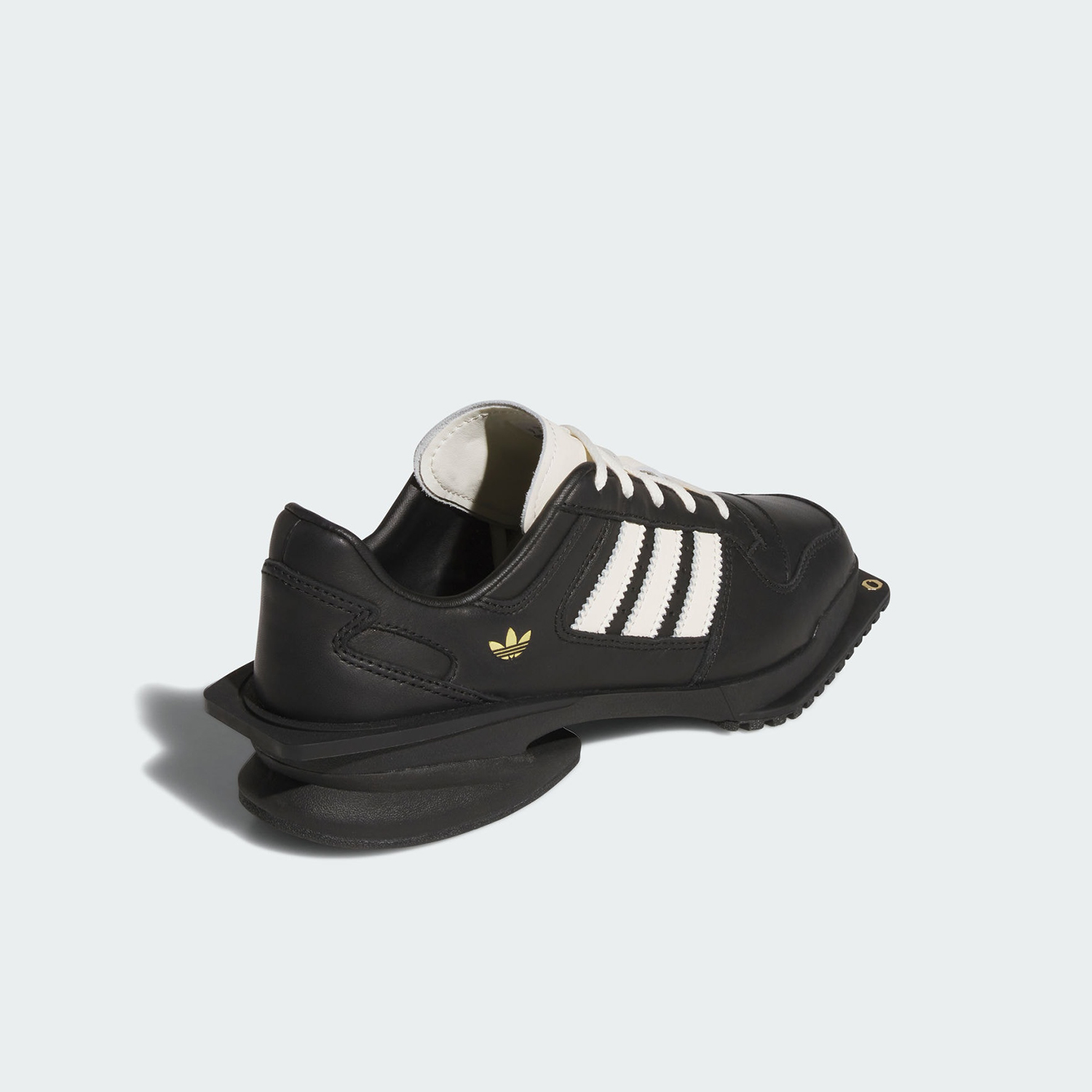 Adidas Authentic Three Leaves  - đánh giá và giá Adidas Shoes Gazelle